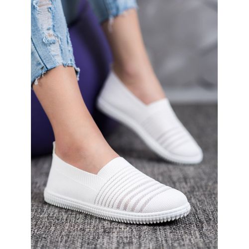 Przewiewne Slipony r.40 na Arena.pl