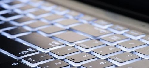 Laptop dla nauczyciela DELL Latitude 3550 15,6" i5 16GB SSD512 W11Pro Edu na Arena.pl