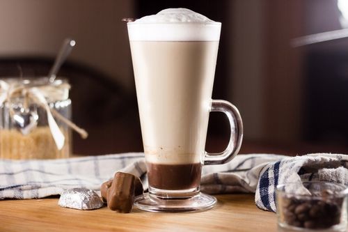 Zestaw 6 szklanek Caffe Latte i 6 łyżeczek Glasmark na Arena.pl