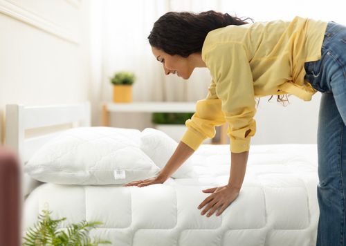 Poduszka GOLD 70x80 biała na Arena.pl