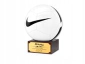 Piłka NIKE statuetka prezent dla CHŁOPCA na URODZINY GRAWER