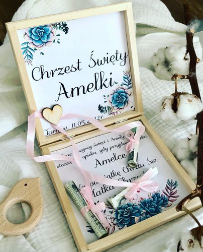 Personalizowane drewniane pudełko na Chrzciny na Arena.pl