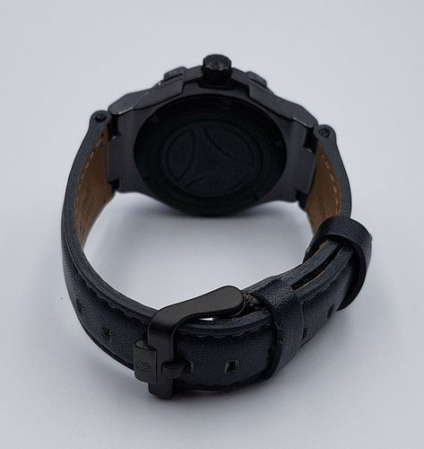 MOMO DESIGN Tempest Lady MD2104BK-12 na Arena.pl