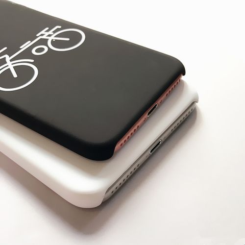 ETUI Obudowa Case rower iPhone 8 Matowa na Arena.pl