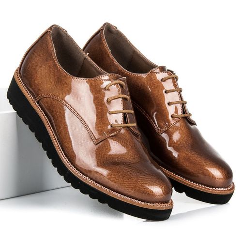 Lakierowane Półbuty r.41 na Arena.pl