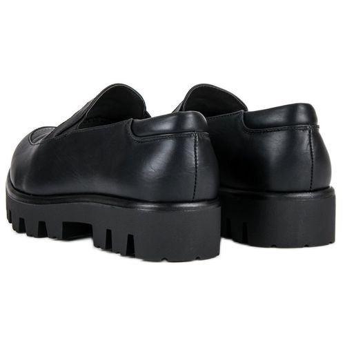 Wsuwane półbuty r.36 na Arena.pl