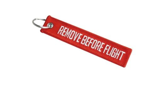 Brelok do kluczy Mil-Tec Remove Before Flight - Czerwony na Arena.pl