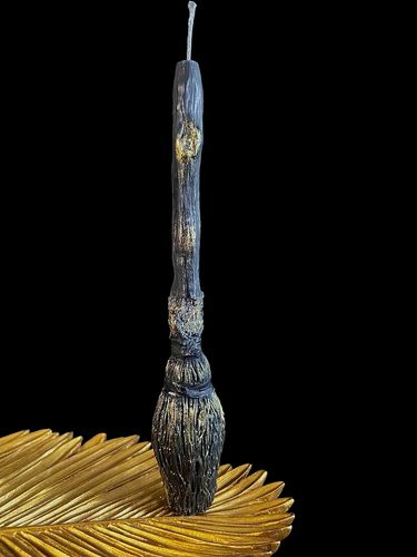 ŚWIECA Z WOSKU PSZCZELEGO MIOTŁA 1 SZT na Arena.pl