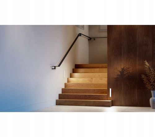 Latarka VARTA Motion Sensor Slim Light na Arena.pl