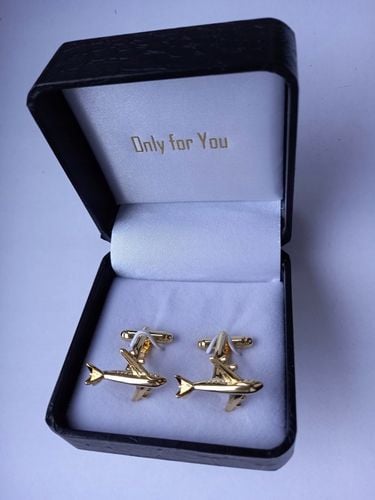 Złote spinki do mankietów Exciting Samolot Boeing Embraer Bombardier Airbus na Arena.pl