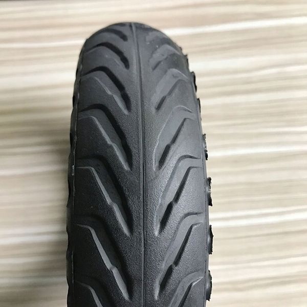 OPONA PEŁNA DO HULAJNOGI ELEKTRYCZNEJ 8 1/2 x 2 zdjęcie 7