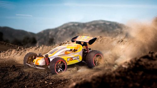 Zdalnie sterowany samochód SCOUT by Quer na Arena.pl