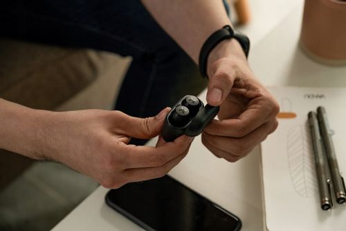 Słuchawki TWS Bluetooth IPX6 case 6godz Edifier na Arena.pl