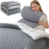 KOŁDRA CIEPŁA ZIMOWA PUSZYSTA 180X220 4,7 KG SZARA