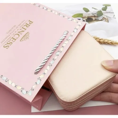 Zestaw do Robienia Bransoletek Koraliki Biżuterii Prezent Zawieszki Kuferek na Arena.pl