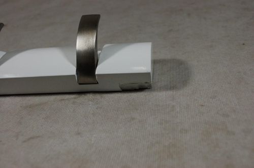 Wieszak Flip Hook biały Outlet MICROUSBCABLE1 na Arena.pl