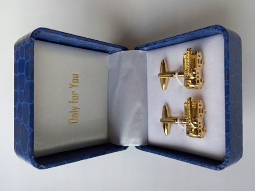 Spinki do mankietów Wóz Bojowy Straży Pożarnej na Arena.pl