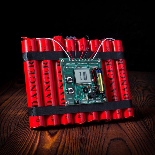 Budzik Dynamit zdjęcie 2