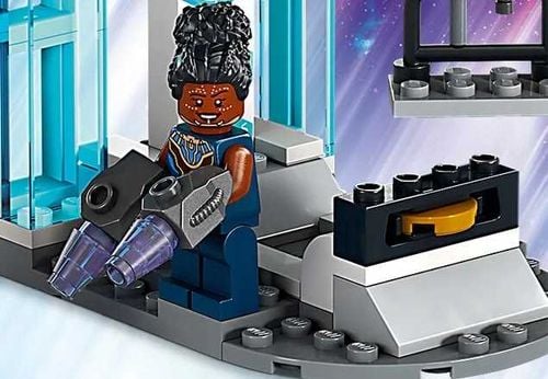 76212 - lego super heroes - laboratorium shuri na Arena.pl