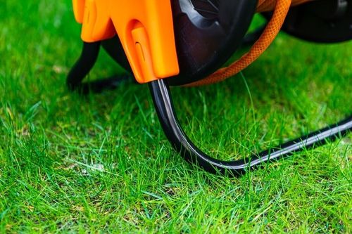 STOJAK NA WĄŻ OGRODOWY, TWORZYWO SZTUCZNE, DO 60 M WĘŻA 1/2" NEO TOOLS na Arena.pl