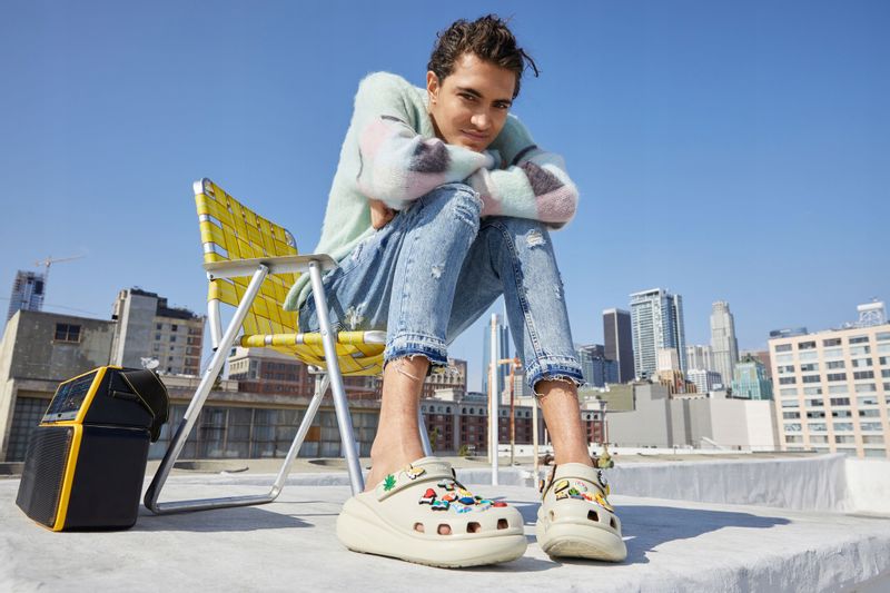 Buty Klapki Crocs Classic Crus Platforma 38-39 zdjęcie 3