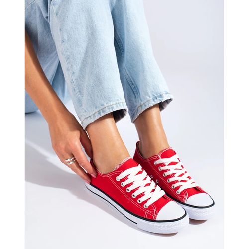 Czerwone Trampki r.37 na Arena.pl