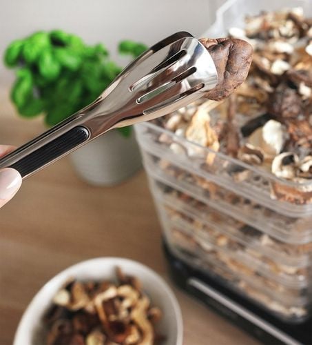 DUŻA SUSZARKA DO GRZYBÓW OWOCÓW WARZYW ZIÓŁ 6 SIT MOCNA 550W ZESTAW na Arena.pl