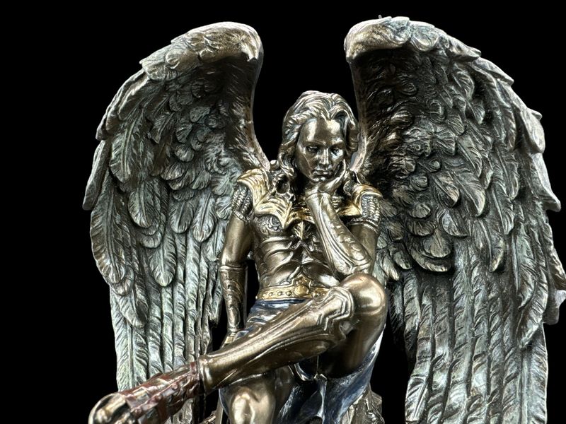 UPADŁY ANIOŁ – LUCYFER VERONESE (WU76316A4) zdjęcie 3