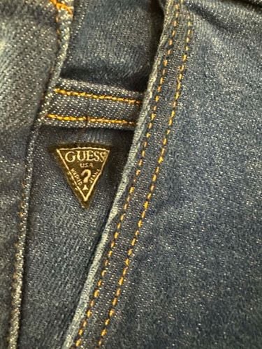 Jeansy Guess Slim Tapered roz.28 na Arena.pl