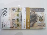 200złotych banknoty do zabawy i nauki plik 100szt+GRATIS