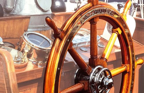 V33 Lakier do drewna jachtowy odporny na ścieranie BEZBARWNY 0,75L na Arena.pl