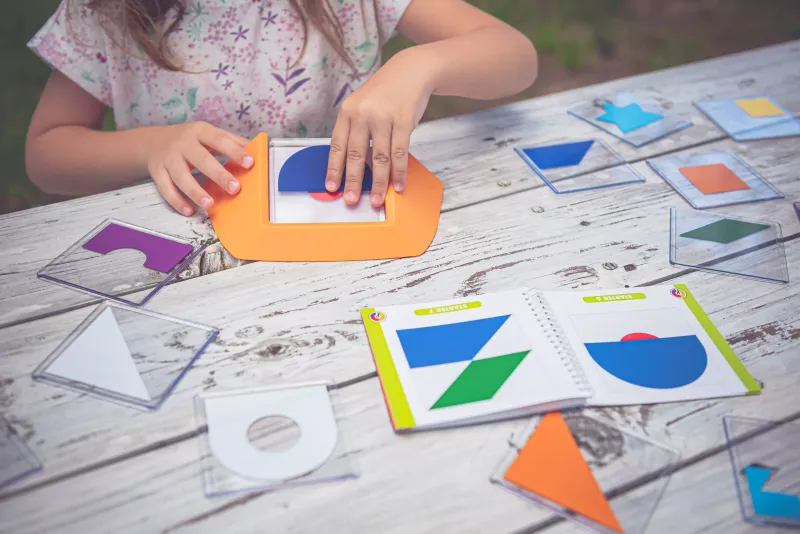 Smart Games. Colour Code (wersja angielska) zdjęcie 6