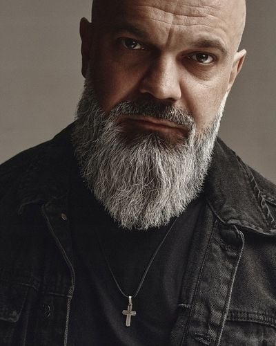 Srebrny krzyż SANDHED na Arena.pl