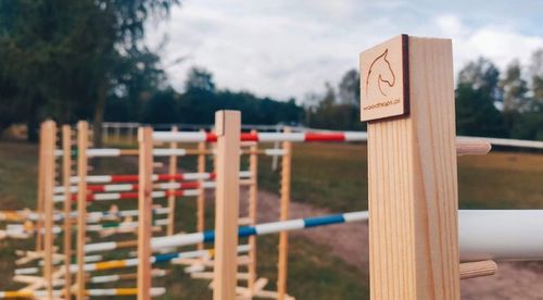 Przeszkoda Hobby Horse 140 cm z poprzeczką 120 cm Prezent Urodziny/ 10 lat na Arena.pl