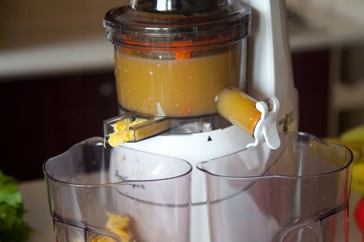 WYCISKARKA WOLNOOBROTOWA MAX800W SOKOWIRÓWKA MOCNA BERLINGER 3 SITA D OTWÓR zdjęcie 8