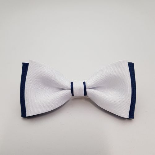 KOMUNIJNA MUSZKA BIAŁO GRANATOWA MUCHA Z BIAŁĄ POSZETKĄ na Arena.pl