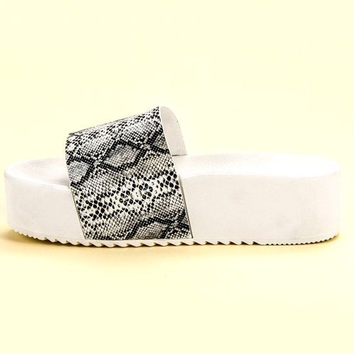 Klapki Na Platformie r.39 na Arena.pl