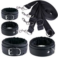 Zestaw Bondage Uprząż Mocowana Do Łóżka Pasy