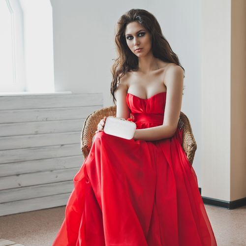 Srebrna torebka wieczorowa wizytowa brokatowa na Arena.pl