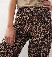Monki Leopard print SPODNIE 34