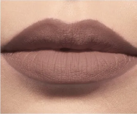 Avon Power Stay Matowa szminka - Barely Baked na Arena.pl