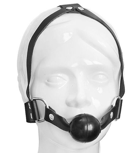 Duży knebel na Arena.pl