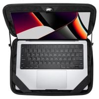 spigen rugged armor pouch pro laptop 15-16 black