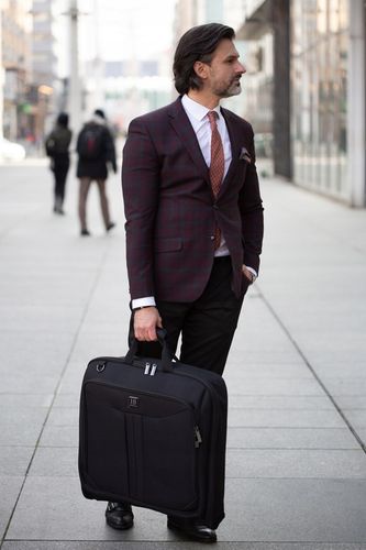 Solidna TORBA męska podróżna POKROWIEC na garnitur Hugh Butler Alfred na Arena.pl