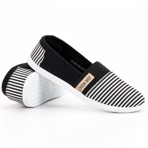 Slipony W Paski r.37 na Arena.pl