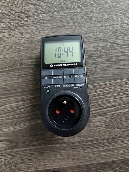 PROGRAMATOR CZASOWY WŁĄCZNIK WYŁĄCZNIK LCD CYFROWY HARMONOGRAM 7 DNI POLSKI zdjęcie 8