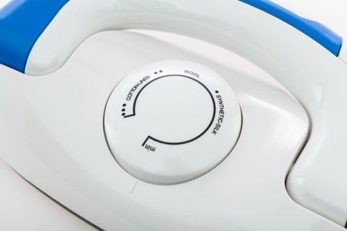 AD 5015 Zelazko turystyczne 700 W na Arena.pl