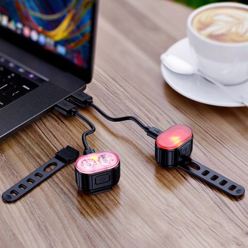 Oświetlenie rowerowe ŚWIATŁO TYLNE PRZEDNIE LAMPA MOC 800 lm akumulator na Arena.pl