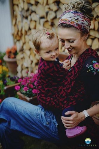 Chusta tkana Little Frog - Ruby Dust 6 na Arena.pl