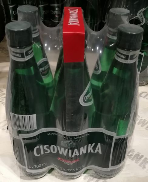 Cisowianka 0,7l Perlage niegazowana - karton zdjęcie 1